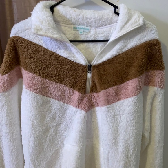 Sweaters - Shop the Mint Long sleeve Sherpa jacket half zip